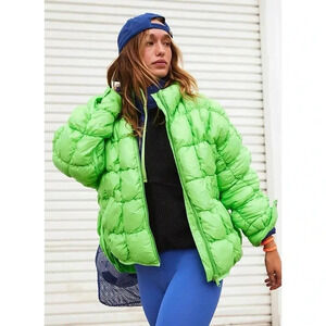 NWT Free People Pippa Packable Puffer Jacket Scrunchy Glossy Coat Green Medium